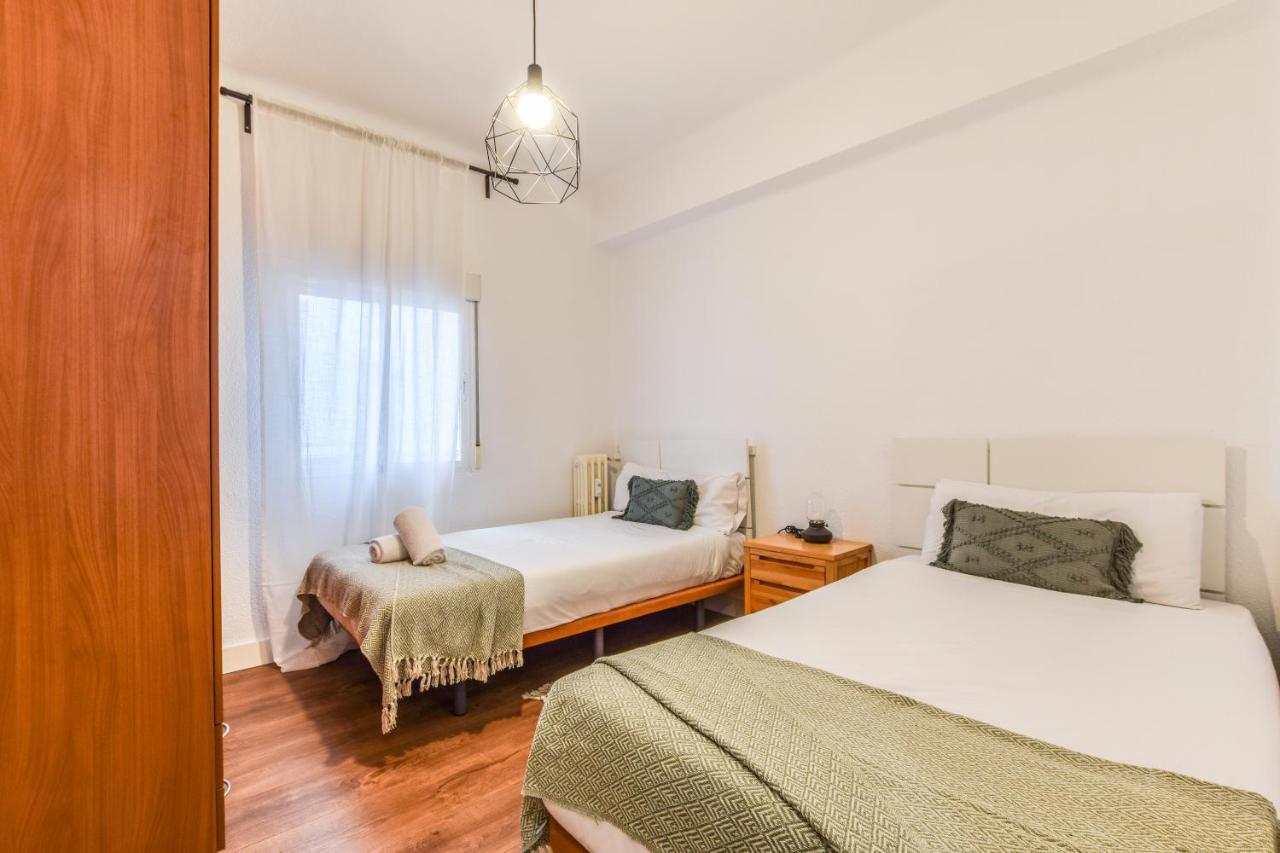Retiro VIII Apartamento Madri Exterior foto