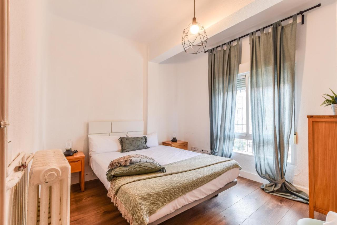 Retiro VIII Apartamento Madri Exterior foto